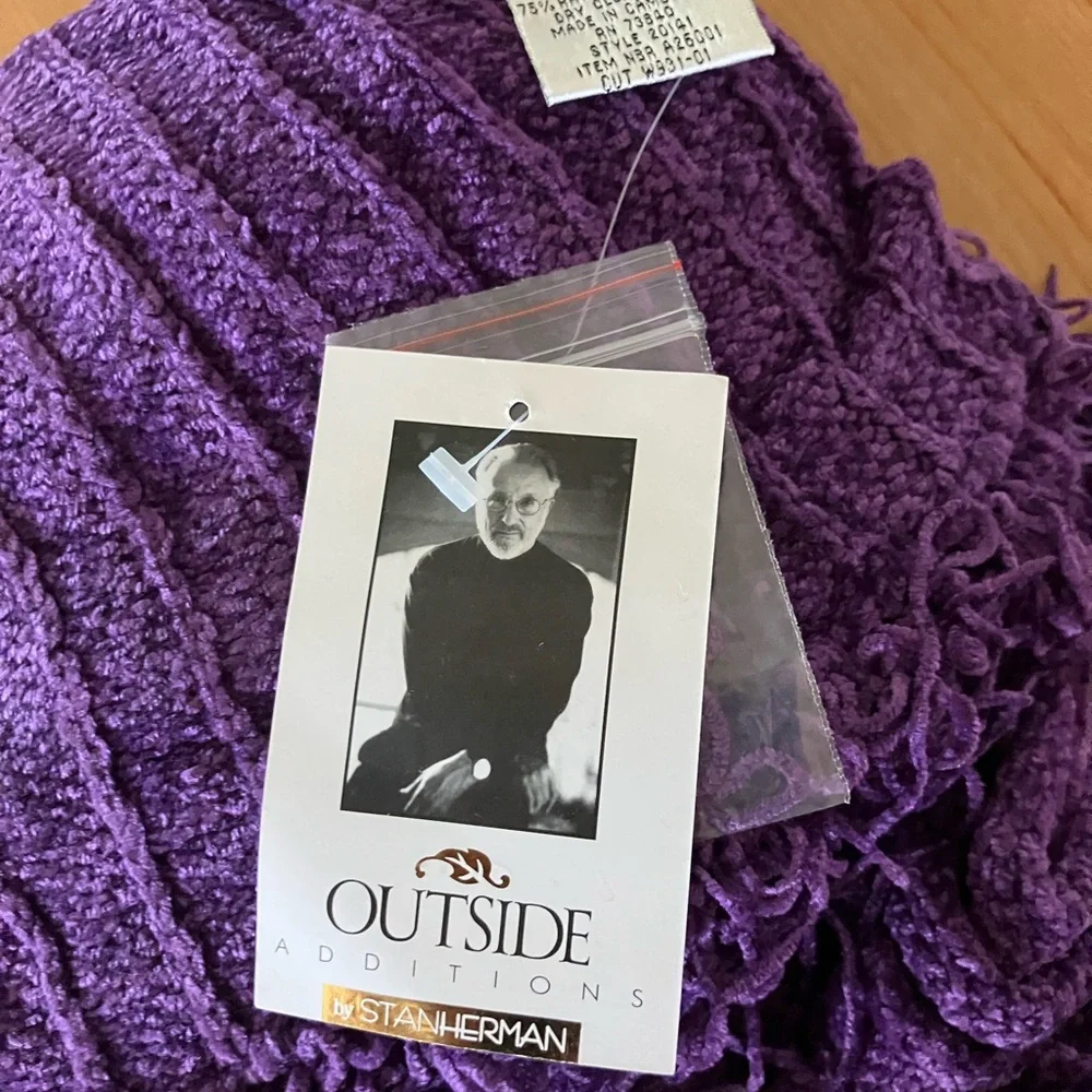 NWT QVC Luxurious Purple Knit Throw/Wrap Purple